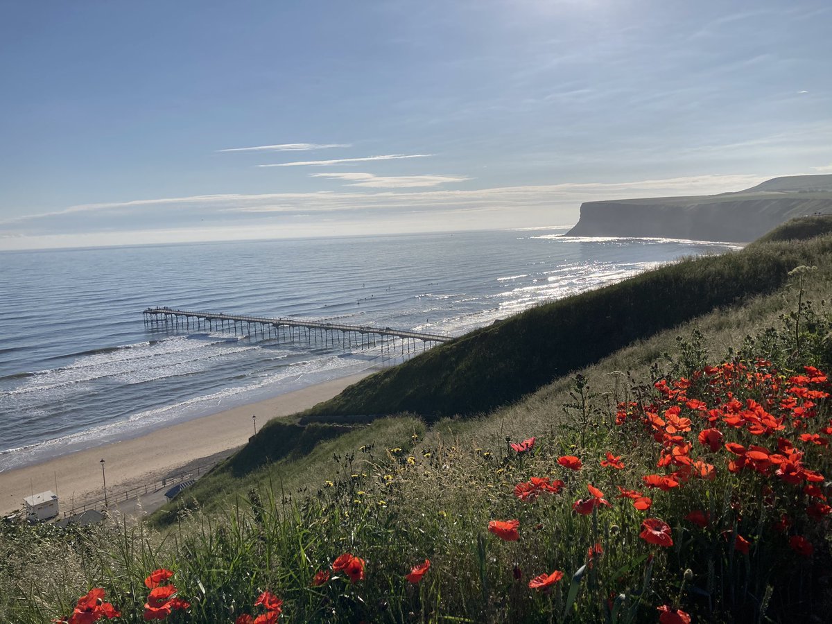 CarlaK75's tweet photo. Beautiful morning 😎 #Saltburn #sunshine #surf https://t.co/4rEFTVYBlK