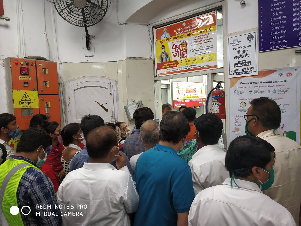 arpitsingh2395's tweet photo. Totally unorganised system VJBMC,  hospital, 226001 and lack of infrastructure and basic protocols.
This is not a tweet criticize but a request to look that vaccine should be given only on those centers which can properly manage them @myogiadityanath @kpmaurya1 @CMOfficeUP https://t.co/UgAAn1Fc89