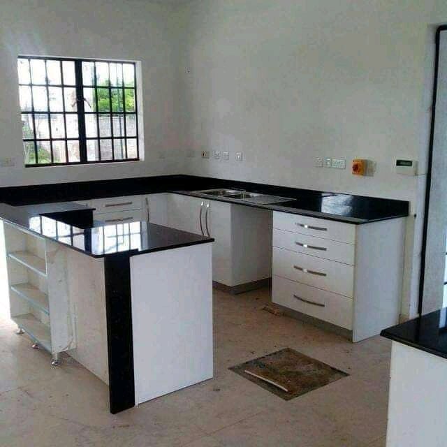 Rose68117520's tweet photo. @NelsonHavi @GraniteMasters1 will make the working area of your #HotWaterEngineer https://t.co/YJe8OfC783 them on 0720856826 https://t.co/FlfcgUe9sR