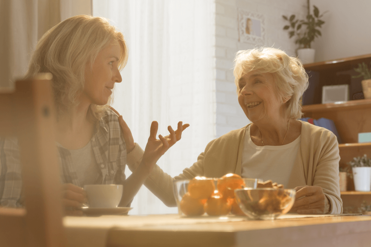 GoodOaksCare's tweet photo. Taking those first steps to talk about getting #homecare or #visitingcare can feel daunting. How best to do it and keep an open discussion going? Read our article for help and advice. https://t.co/1hVsZMGO5c https://t.co/6xh7SUFeZn