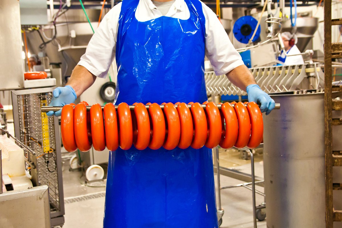 Idag släpper Hagainitiativet sitt klimatbokslut. HKScan är ett av medlemsbolagen som minskat sina utsläpp allra mest inom Hagascopet med en minskning på 20 % sedan 2019: hagainitiativet.se/sv/nyhet/Klima…