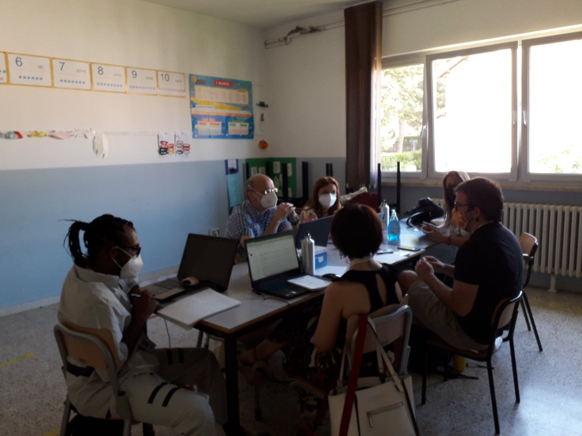 Work in progress social hackathon #zeroignorance hacker team 2 #SHU2021 #foligno #colfiorito #Umbria Agenda2030 art.4.7