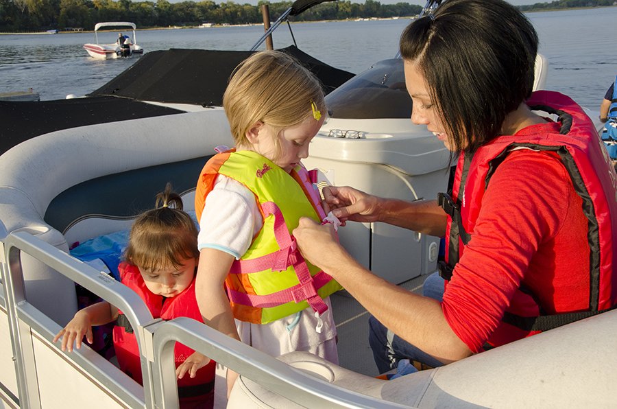 Be safe out on the water: Life jackets on, all the time! Don’t just bring one, wear one. In Minnesota, 90 percent of boating fatality victims are not wearing a life jacket. mndnr.gov/boatingsafety #BoatingSafety