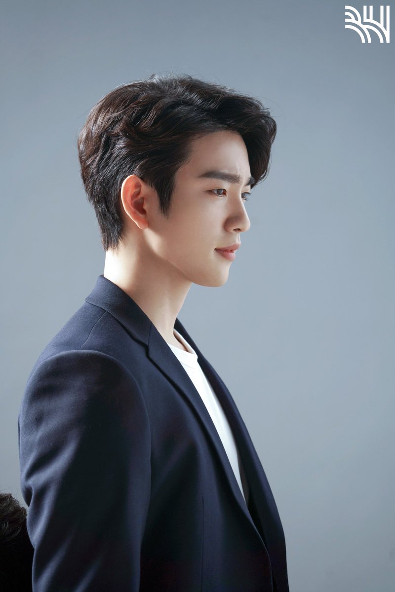 GOT7BBS50TH's tweet photo. 20210702 BH Entertainment โพสต์ใน Naver 1

🍑https://t.co/LoNvsYHt0l

⚖️#TheDevilJudge 
#Jinyoung #진영 
#GOT7 #갓세븐 @GOT7Official
#IGOT7  #아가새 https://t.co/8xuOvvxbwz