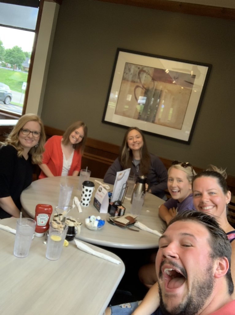 New Teacher breakfast!  Love these precious people! <a href="/KCS_Kennedy/">Kennedy Elementary</a> Lots of laughs and hilarious stories. 🐺💜🙌🏼🥳