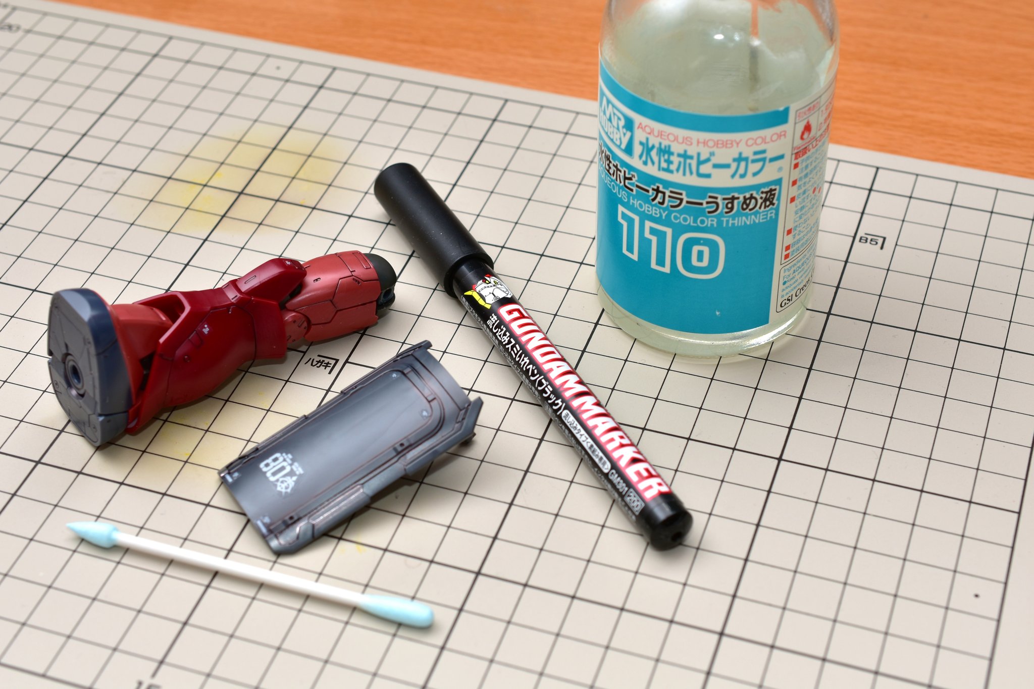 手塚さとし ガンダムマーカーの流し込みスミいれペンで墨入れ 水性ホビーカラーで拭き取ってます ガンプラ T Co Mpbze0gqwd Twitter 手塚さとし ガンダムマーカーの流し込みスミいれペンで墨入れ 水性ホビーカラーで拭き取ってます ガンプラ T Co Mpbze0gqwd Twitter