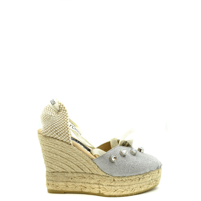 ModamenteCom's tweet image. Entra in Modamente e Scopri  gli esclusivi modelli della nuova collezione Donna firmata SERGIO ROSSI. Resta Sempre Aggiornato sulle Ultime Novità e Offerte: Entra nel Mondo Modamente! Troverai Collezioni Esclusive.  
SPEDIZIONE GRATUITA
Compra adesso su ➡️ modamente.com