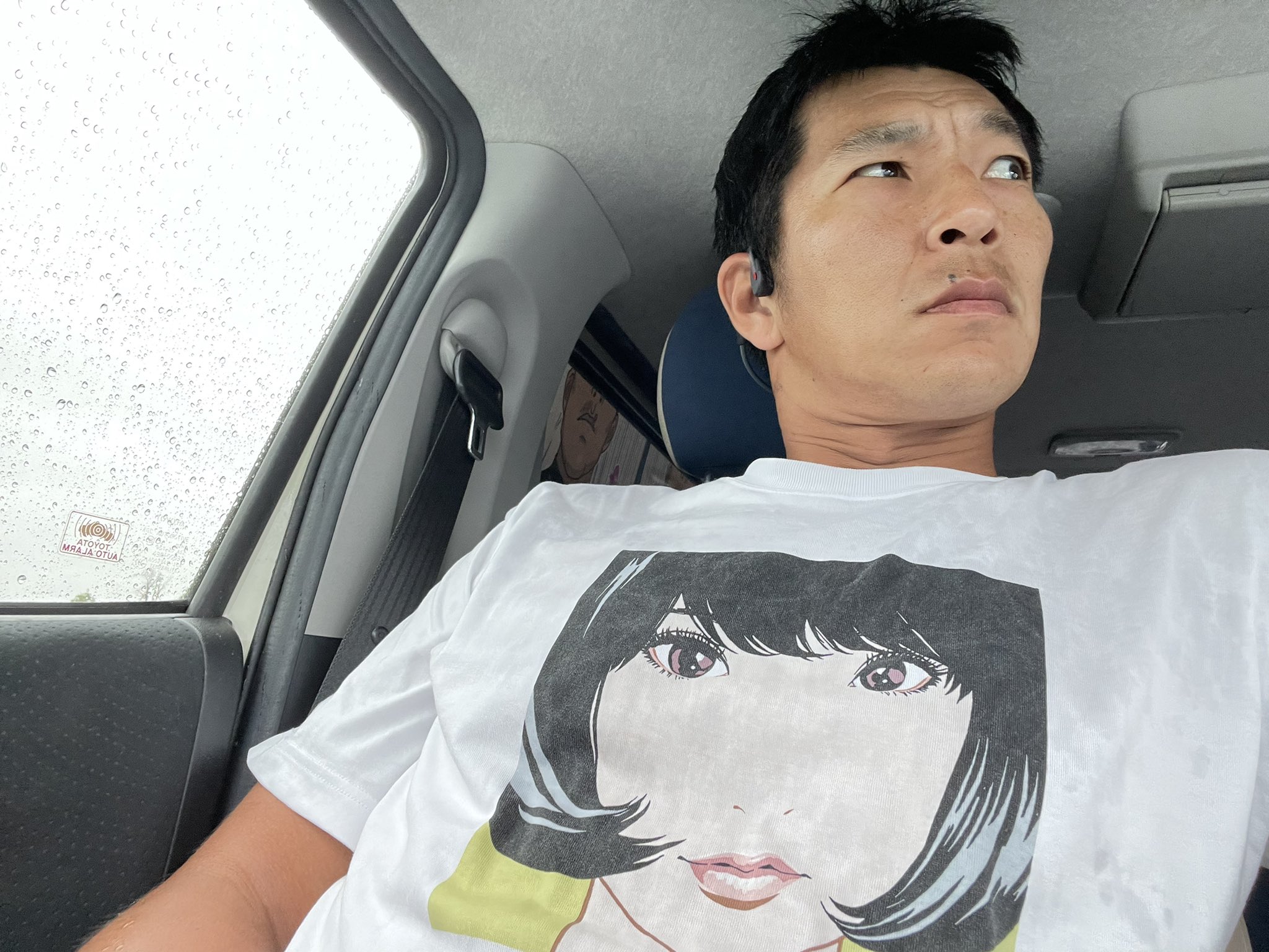 In The Sky Sano すれ違う人がこのtシャツチラチラ見ていた やっぱ欲しくなるのかも 江口寿史 Kanojo T Co Pqjaypilr3 Twitter