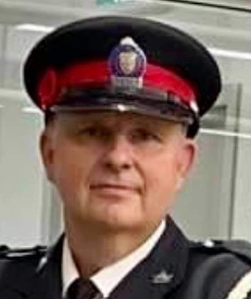 It is with profound sadness that we have lost a member of our family. Constable Jeff Northrup #99201  was killed in the line of duty while responding to a call overnight in the Queen and Bay St area
You will be missed brother. #HeroesInLife 💙🖤🙏