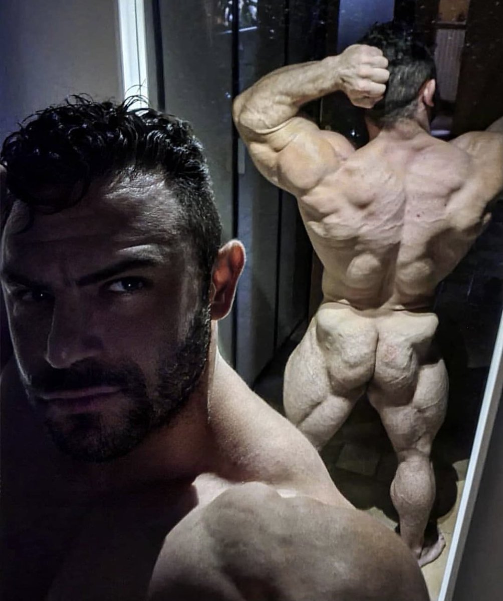 DreamerInthe's tweet photo. Daniel Sticco - Fucking Hot Roided Munchkin! He LOVES showing off his roided shredded ass as much as we LOVES looking at it! https://t.co/RId9PmjE6K