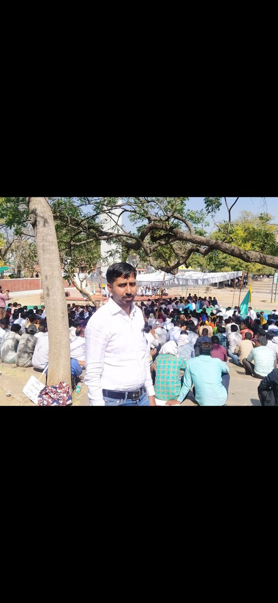काम रोको शौक नहीं मजबूरी है।
लगता है आर पार की लड़ाई जरूरी है।।
सरकार/माननीय cm साहब <a href="/ashokgehlot51/">Ashok Gehlot</a> <a href="/RahulGandhi/">Rahul Gandhi</a> <a href="/RajCMO/">CMO Rajasthan</a> <a href="/Barmer_Harish/">Harish Chaudhary</a> पटवारियों की वेतन विसंगति दूर कर   #Gp3600_for_patwari दें।
#Gp3600_for_patwari
<a href="/zeerajasthan_/">ZEE Rajasthan</a> 
<a href="/1stIndiaNews/">First India News</a> 
<a href="/ETVBharatRJ/">ETVBharat Rajasthan</a> 
<a href="/News18Rajasthan/">News18 Rajasthan</a> 58
