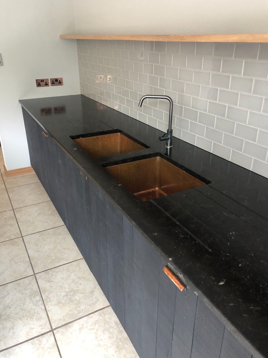 athenastonecare's tweet photo. Maintaining your stone is the only way to make sure that it retains its natural beauty for years to come.  Following an initial treatment we always advise our clients on a suitable maintenance regime. #beforeandafter #naturalstone #stoneexperts https://t.co/F3ounRsyTj