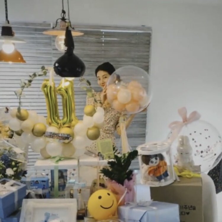 baesuzyspics's tweet photo. https://t.co/o8agRyYx63