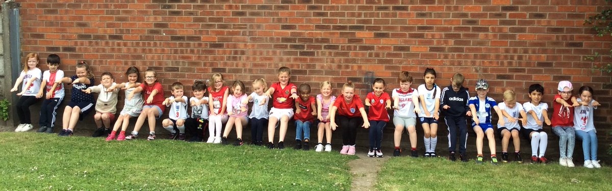 MrsWSGC's tweet photo. Showing our support for England doing the wall sit challenge. Quite a bit of cheating going on! Thank you for your donations @MrGSGC https://t.co/k5R7l5qnCH