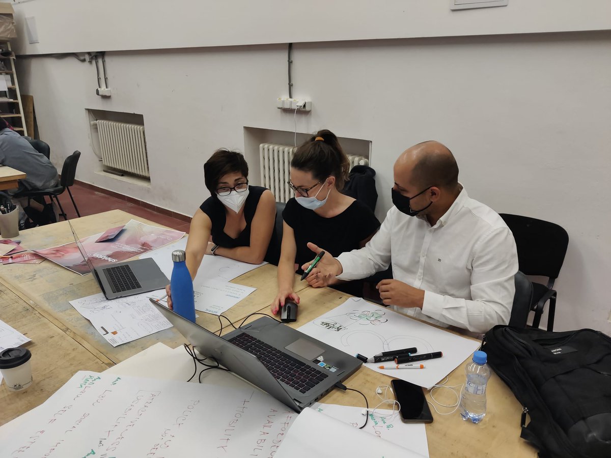 Vickabct tweet media