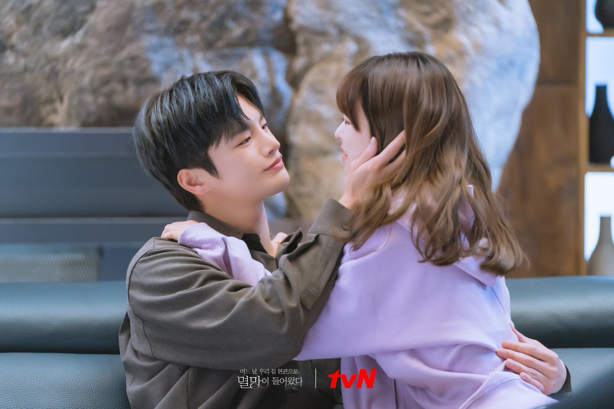 Однажды разрушение вошло в дверь моего дома дорама. Однажды разрушение постучалось в мою дверь дорама. Однажды разрушение постучалось в дверь моего дома дорама. Дорама однажды разрушение вошло в дверь моего. Однажды разрушение вошло в мою жизнь дорама.