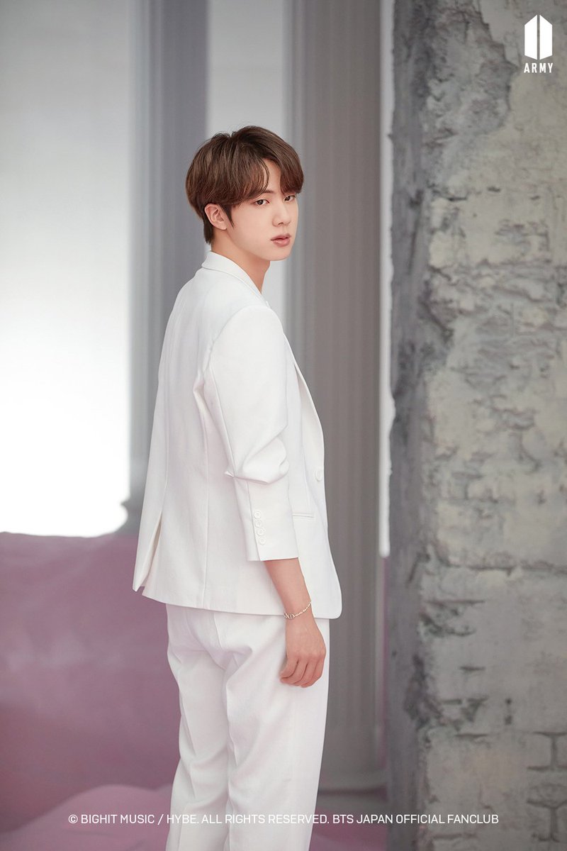 公式 BTS ジン BIGHIT MUSIC HYBE ビッヒ帽 Tシャツ L 公式 BTS ジン BIGHIT MUSIC HYBE ビッヒ帽 Tシャツ L 弟たちの