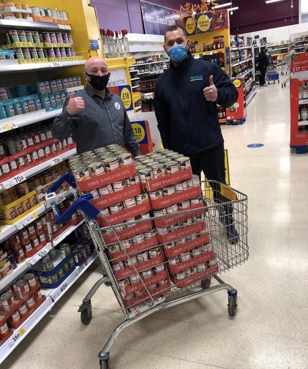 ESE_Solar's tweet photo. #FlashbackFriday to our last charity campaign from Christmas 2020!π
This was our #BigGiveBack where we delivered 1,000 food parcels to those in need around Liverpool and the surrounding areas. β€οΈβ»οΈβ‘οΈ
#esegroup #biggiveback #liverpoolbusiness #givingback https://t.co/RqPjpmZF9S