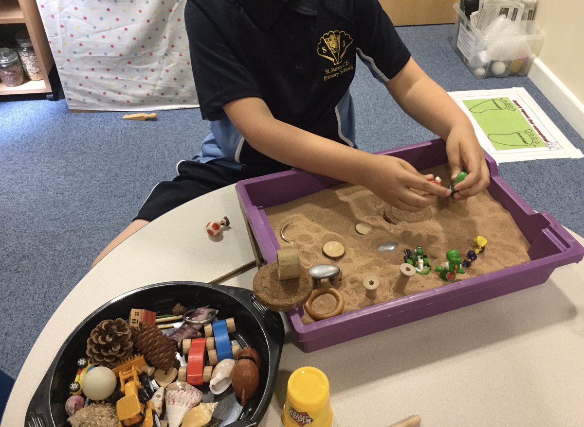 SJCEPSHereford's tweet photo. Busy Thrive sessions this week included; emotion faces using plasticine and beads, play doh fun, sand tray play and pasta/lentil pictures! @Thriveapproach.com #letshelpeverychild #wellbeingthroughthearts #embracingThrive https://t.co/X86xGGwqgl