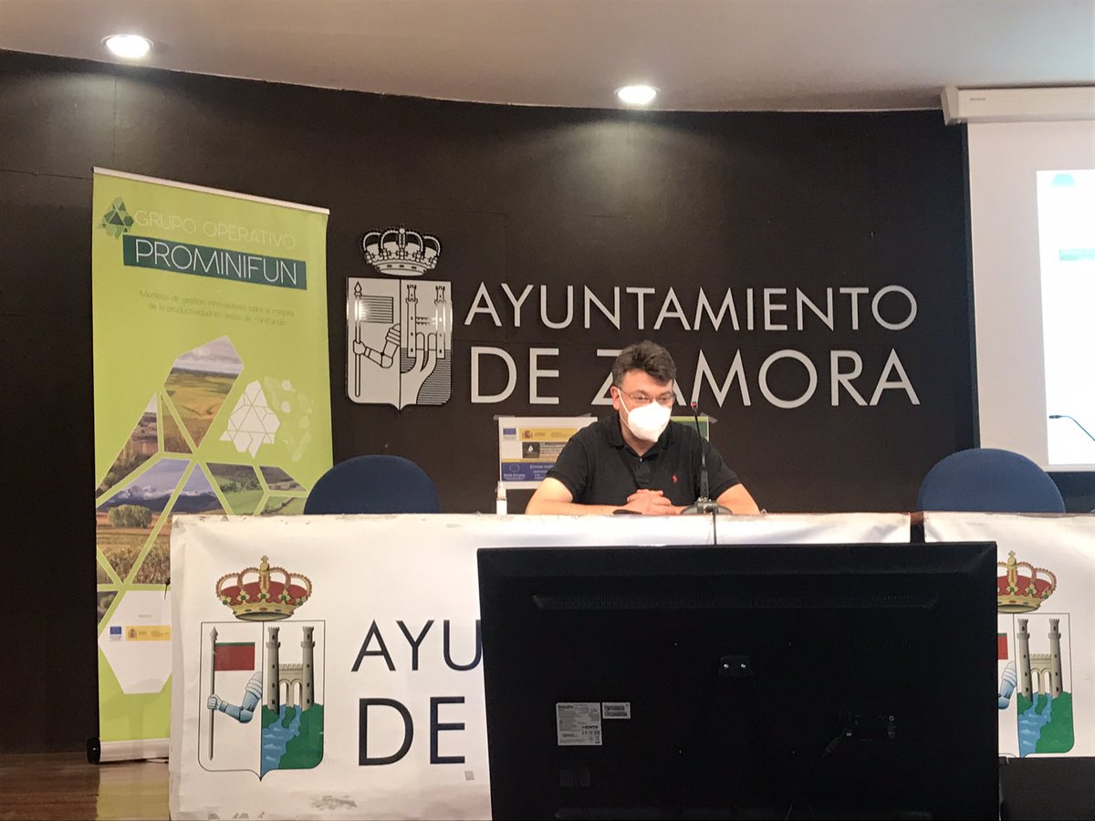 fafcyle's tweet image. Miguel Garcia de #asfole y Carlos Gomez de #asfoza hablan de iniciativas de gestión agrupadas y los pilotos desarrollados en #CastillayLeon por @prominifun