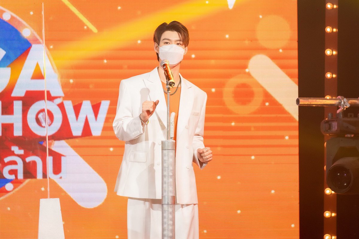 hizociety's tweet photo. “Shopee 7.7 MEGA GAME SHOW ฟังร้องได้ล้าน” ขนทัพศิลปินแจกรางวัลกว่า 7 ล้านบาท! MEGA GAME SHOW ฟังร้องได้ล้าน” ขนทัพศิลปินแจกรางวัลกว่า 7 ล้านบาท!

https://t.co/I5TtpYxFQi

#ShopeeTH77  #Saint_sup #MingEr #ปลวกCeleb #HiZociety https://t.co/eEZkhkIziV