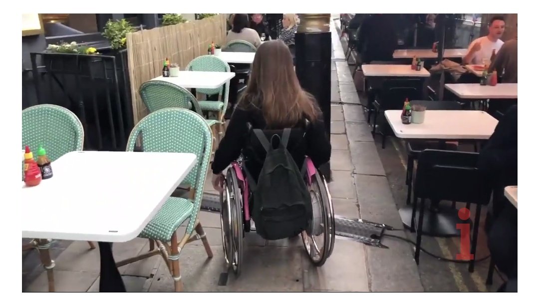 WeAreMACS's tweet image. A thread on #StreetClutter: The latest @DEScotTweets poll of members found that 96% found it difficult to navigate in town/city centres due to clutter. Use of space for outdoor seating for hospitality has lead some places to lack of space for users of mobility aids 🦽1/7