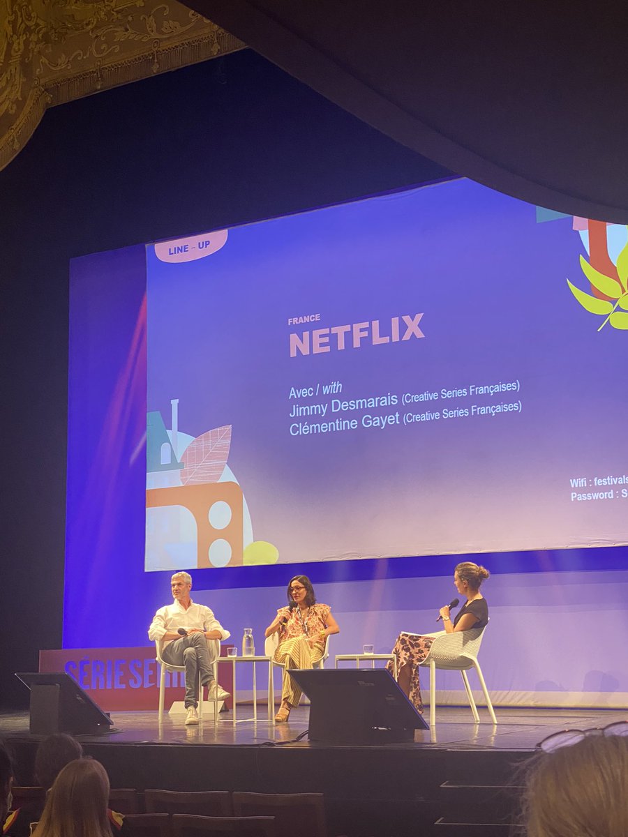 Lubiie's tweet photo. #SerieSeries dialogues avec @NetflixFR avec les creative Jimmy Desmarais et @CGayet animés par @mariebarraco ! @SerieSeries https://t.co/o4zxgD7iBY