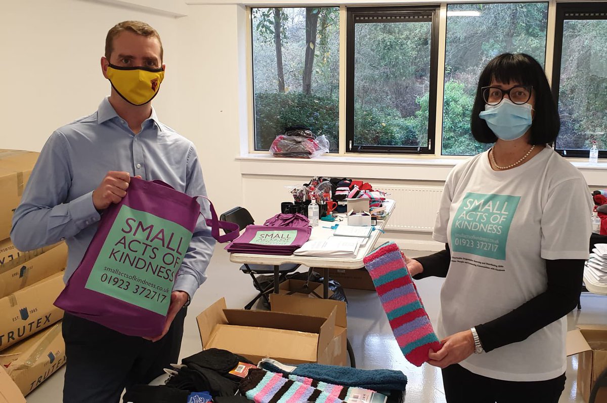 smallkindact's tweet image. We are delighted &amp;amp; extremely thankful to have received funding from the Mayor’s Small Grant Fund which will go towards our Warm in Winter gift bags. This support will help us reach even more vulnerable #olderpeople in #Watford @WatfordMayor @WatfordCouncil #warminwinter #kindness