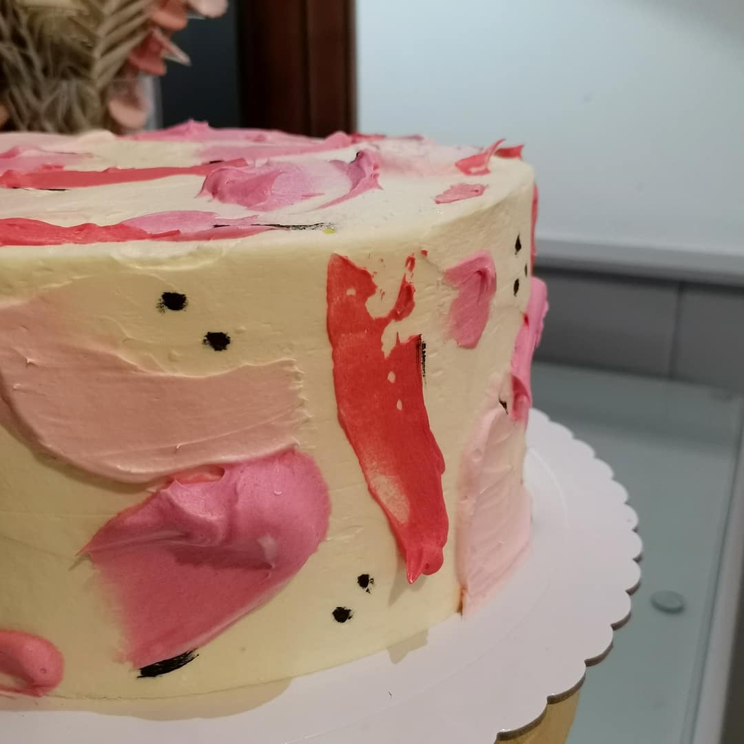 queicopostres's tweet photo. Comuniones súper originales con tarta efecto brocha 🔥😍 #singluten #sinlactosa #dairyfree #glutenfree #glutenfreebakery #cakedesign #cakedecorating #layercake https://t.co/scSXSbeHLt