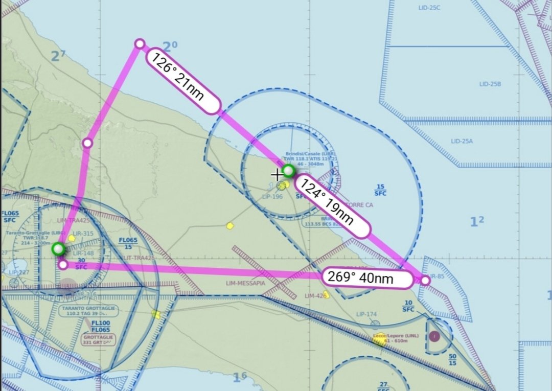 FLOANVirtual's tweet photo. #SIAF 🇮🇹⚓⚔✈️🇪🇸 Vuelo de nuestra #NovenaEscuadrillaVirtual (#Cobras🐍) 🇪🇸✈️ y el #ItalianAirForceVirtual #GRUPAERV (#Wolves🐺) 🇮🇹✈️, con despegue en #TarantoGrottaglie (#LIBG) 🇮🇹 rumbo a #Brindisi (#LIBR) 🇮🇹. https://t.co/zepW0Sw4rT