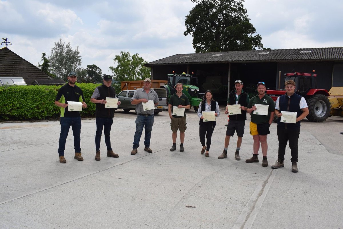 RowdefieldT's tweet image. We held our Farm Pre Harvest Health &amp;amp; Safety Day yesterday with thanks to Wiltshire First Aid Training and Rookery Farms - FC Cummins &amp;amp; Sons. We run this course every year just before harvest. To register your interest in next years course please contact us #teamrowdefield