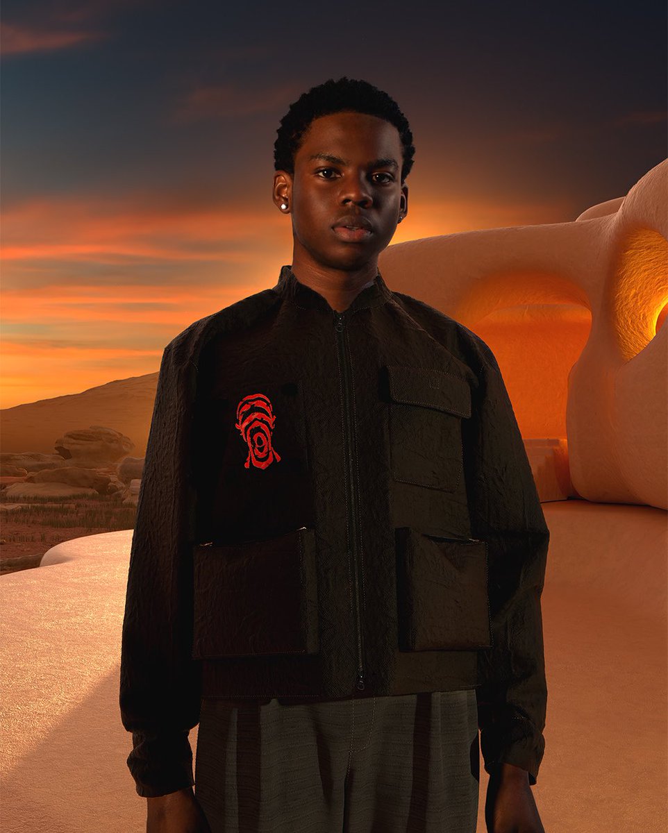 heisrema's tweet photo. Rema vs The world, thank you @CrackMagazine for this epic 3D cover
📙🌍

Writer @joeyakan
3D Artist: Ben at @studio_dosage
Creative Direction @michellehelenajanssen
All clothing @abagavelli @adeudo
Photography @scrdofme
Photography assistant @kemkaajoku https://t.co/bQv4rvV8Iq
