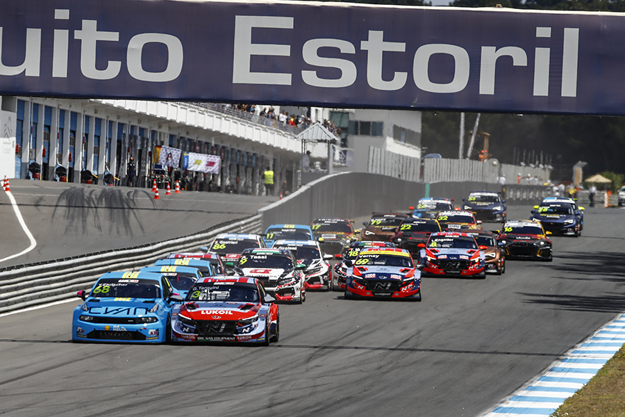 fiatcrworldtour's tweet image. The 👨‍💻#WSC’s 👨‍⚖️#TechnicalDepartment has issued a new ⚖️#BalanceOfPerformance bulletin, with weight changes for 🏎️#AudiRS3LMS, 🏎️#CUPRALeonCompetición, 🏎️#HondaCivic #TypeR and 🏎️#HyundaiElantraN.

READ MORE▶️tcr-series.com/news/item/new-…
#TCR #TCRseries #motorsport