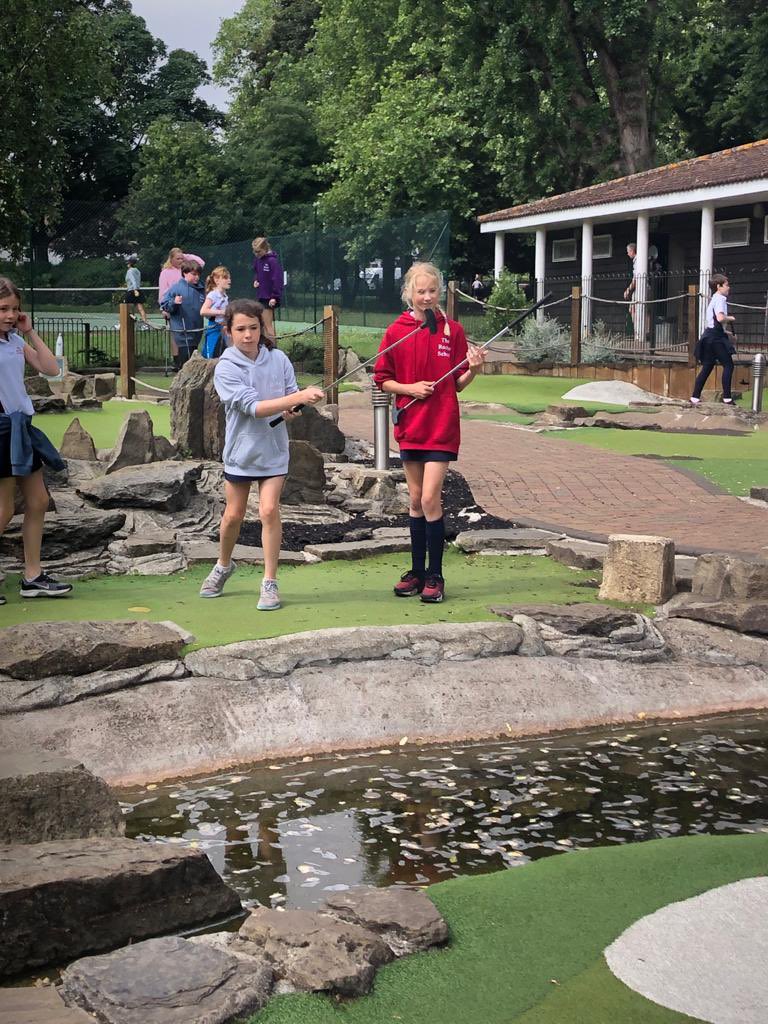 Year 6 leavers at Putt in The Park <a href="/PuttinthePark/">Putt in the Park</a>.  Awesome time x