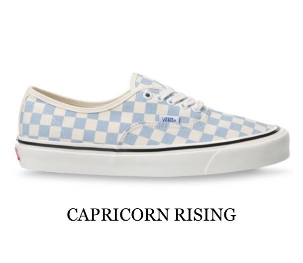BloomMordy's tweet photo. I like the shoes 👀 https://t.co/j2kRkg90NF