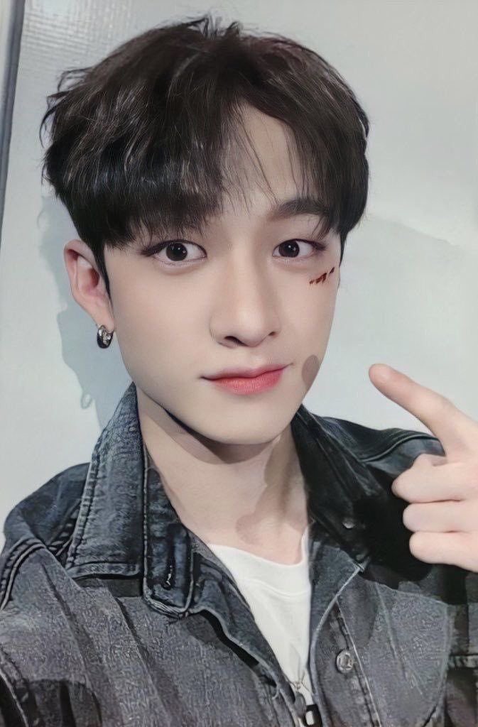 ً (@eboybchan) on Twitter photo 