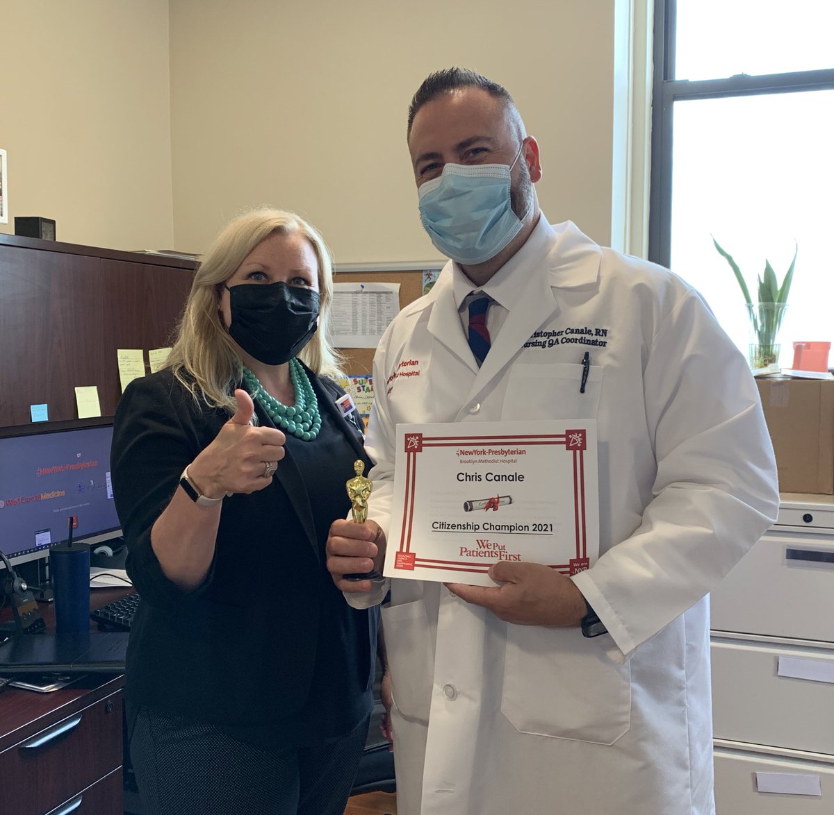 Congratulations to <a href="/ChrisCanaleRN/">RN4Quality</a> for receiving the first Citizenship Champion Award. 🏆Truly an amazing citizen and lucky to have you on our team! ☺️ @ShannonPinNYC <a href="/DrLorelleWuerz/">Lorelle</a>
