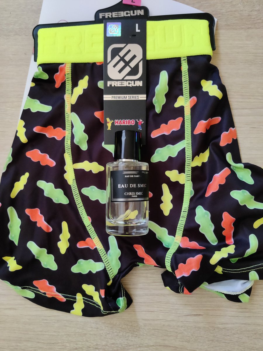 XoneReflex's tweet image. Cachez vos meufs j'arrive 🥵