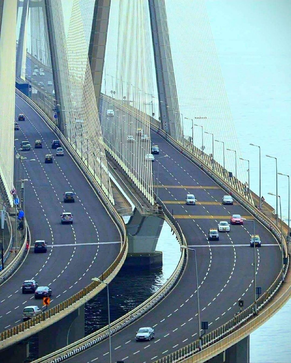 From Bandra to Worli Sea link 

📌 #Mumbai #Maharashtra #India 

#TheHimalayanClub #Engineering 
#sea #beauty #photography #PicOfTheDay #YeHaiMumbaiMeriJaan #AmchiMumbai