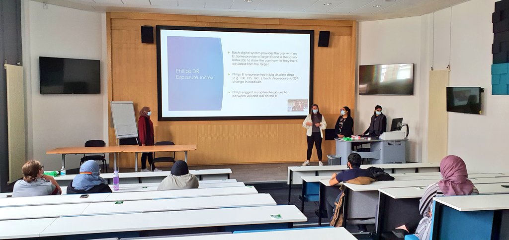 BigRadTom's tweet photo. 2nd year research showcase day 😊 3 separate projects the students will be completing over the 3 weeks. Big lecture theatre presenting mandatory! 😎 #PeerLedLearning #Fundamentals #PublicSpeakingPractice #AlternativePlacements @NHSHEE_NWest @LancsHospitals @lancsahpr https://t.co/qMTuy6s9YK