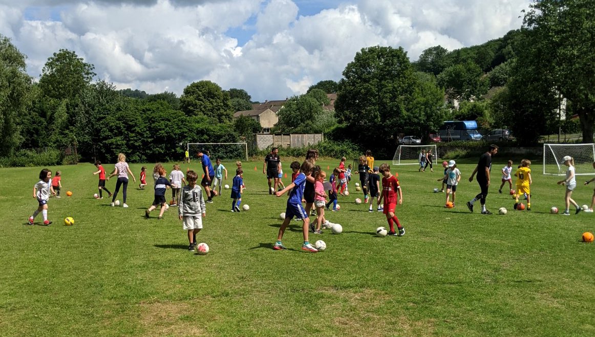 We have had an amazing term in Batheaston working with yr 4 girls, yr 1,2 and reception. We helped <a href="/growbatheaston/">@GrowBatheaston</a> with the community day on Saturday and have donated a signed <a href="/BathCity_FC/">Bath City FC</a> ball with thanks to <a href="/JerryGill_2/">Jerry Gill</a> to help raise funds. We hope to run summer activities too