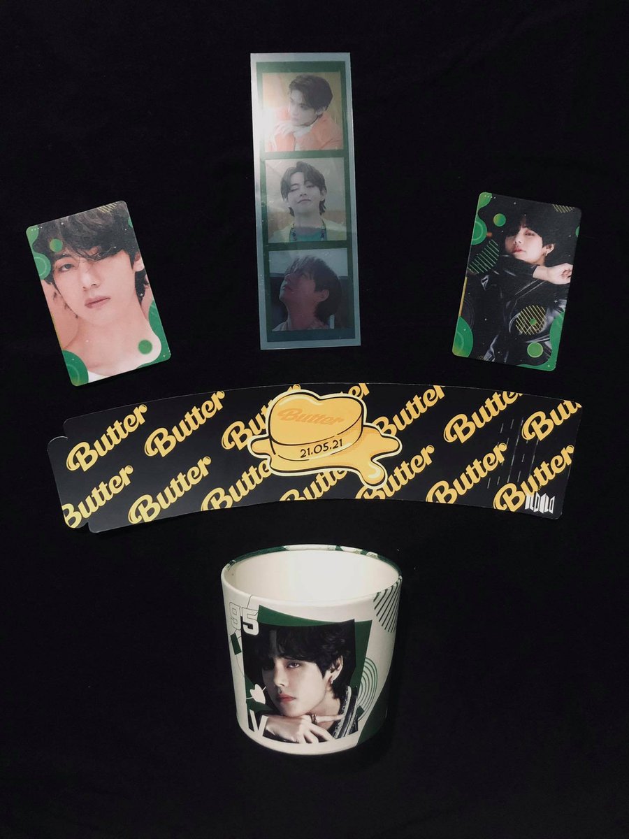 TaehgersPh's tweet photo. Metro Manila & Tondo Armys!Our CupSleeve Event is here online & dine in (limited nos of guest), get yourself this exclusive, specially designed 8Yearsw/V cupholders, cupsleeves, photo strip and photocards all for P85 only with every purchase of food at Chill tea habit Cafe. https://t.co/fmDyR8q4Q6