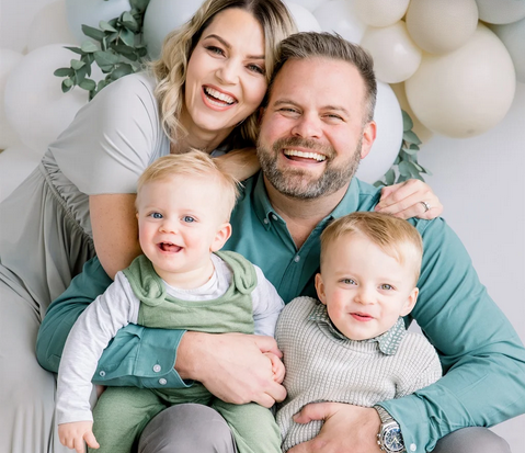 Huisgenoot (@huisgenoot) on Twitter photo PRAGFOTO'S: <a href="/NadiaBeukes/">Nadia Beukes</a> en <a href="/dave_devilliers/">David de Villiers</a> se Joshua word 1 netwerk24.com/huisgenoot/Bek… PRAGFOTO'S: <a href="/NadiaBeukes/">Nadia Beukes</a> en <a href="/dave_devilliers/">David de Villiers</a> se Joshua word 1 netwerk24.com/huisgenoot/Bek…
