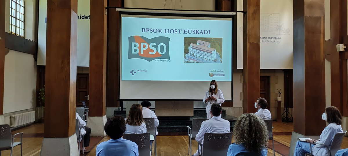 Erizaintzako zuzendaria, hautagaitza zaintza-lanen bikaintasunarekin konprometitutako zentro gisa aurkeztean/La Directora de Enfermería de <a href="/santamarinaospi/">Santa Marina Ospitalea</a> , <a href="/ArantxaPicon/">Arantxa Picon</a> ,en la presentación de candidatura como centro comprometido con la excelencia en cuidados #BPSO <a href="/bpsoeuskadi/">BPSOEuskadi</a>