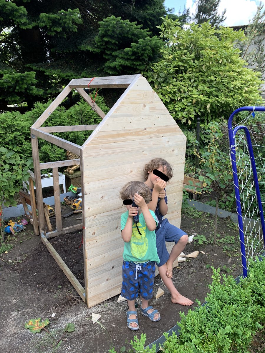 _sgeorgi's tweet photo. wood #workacion still going strong https://t.co/rA50PTi1Q3