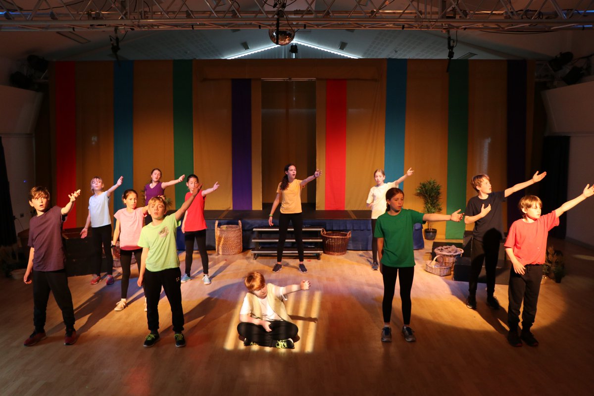 Town Close School tweet media