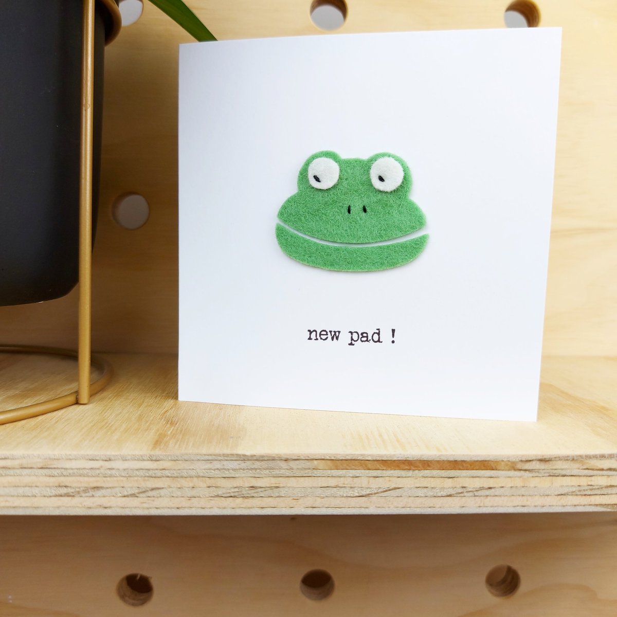 Dropping a few newbies <a href="/10streetsmarket/">Ten Streets Market</a> &amp; of course, eating cake !