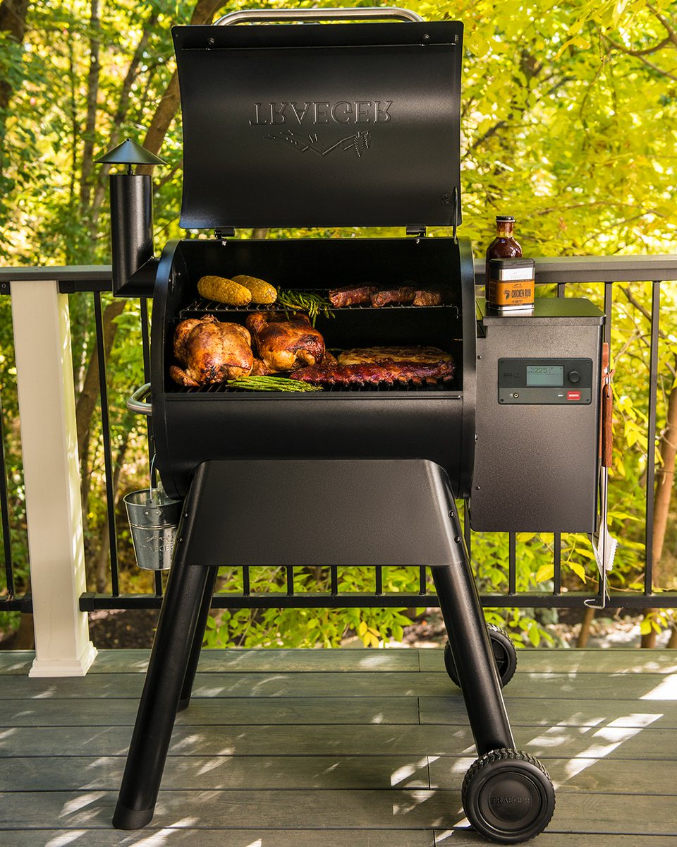 dobbies's tweet image. To celebrate the start of #NationalBBQWeek we're giving away a Traeger 575 Grill and 2 bags of Signature Blent Pellets, worth £934 🔥

To enter:
1. Like this post and tag a friend 🤗
2. Follow @dobbies and @TraegerGrillsUK 🙌
3. Retweet this post 📲

Closing date: 09.07.21