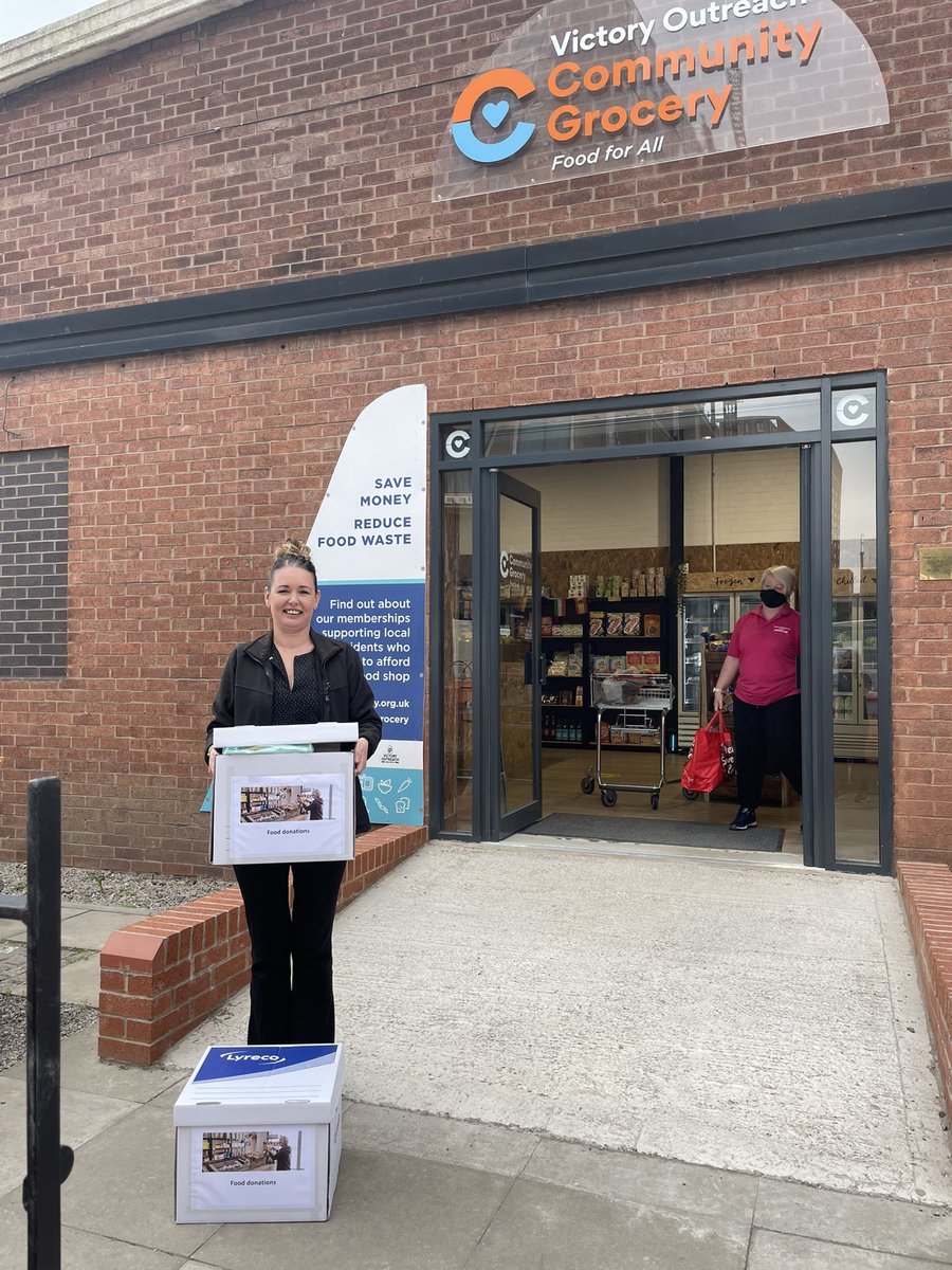 Tessa Smith tweet media