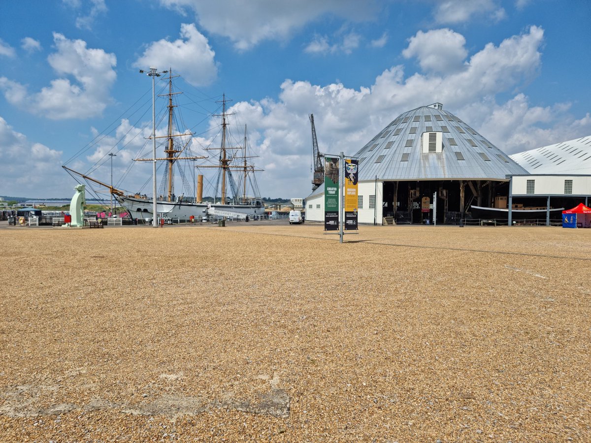 armystem's tweet photo. We can't wait to see and inspire the young scientists of tomorrow! Come see us at Chatham Historic Dockyard  #medwayrapture @Army_Engagement @BritishArmy https://t.co/kKzPTJHgm0
